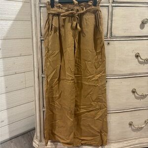 The Elder Statesman Camel Fabric Detail